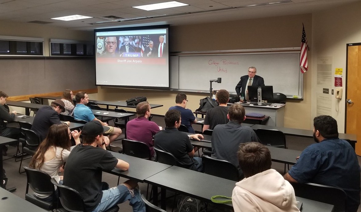 Arpaio appears at ASU