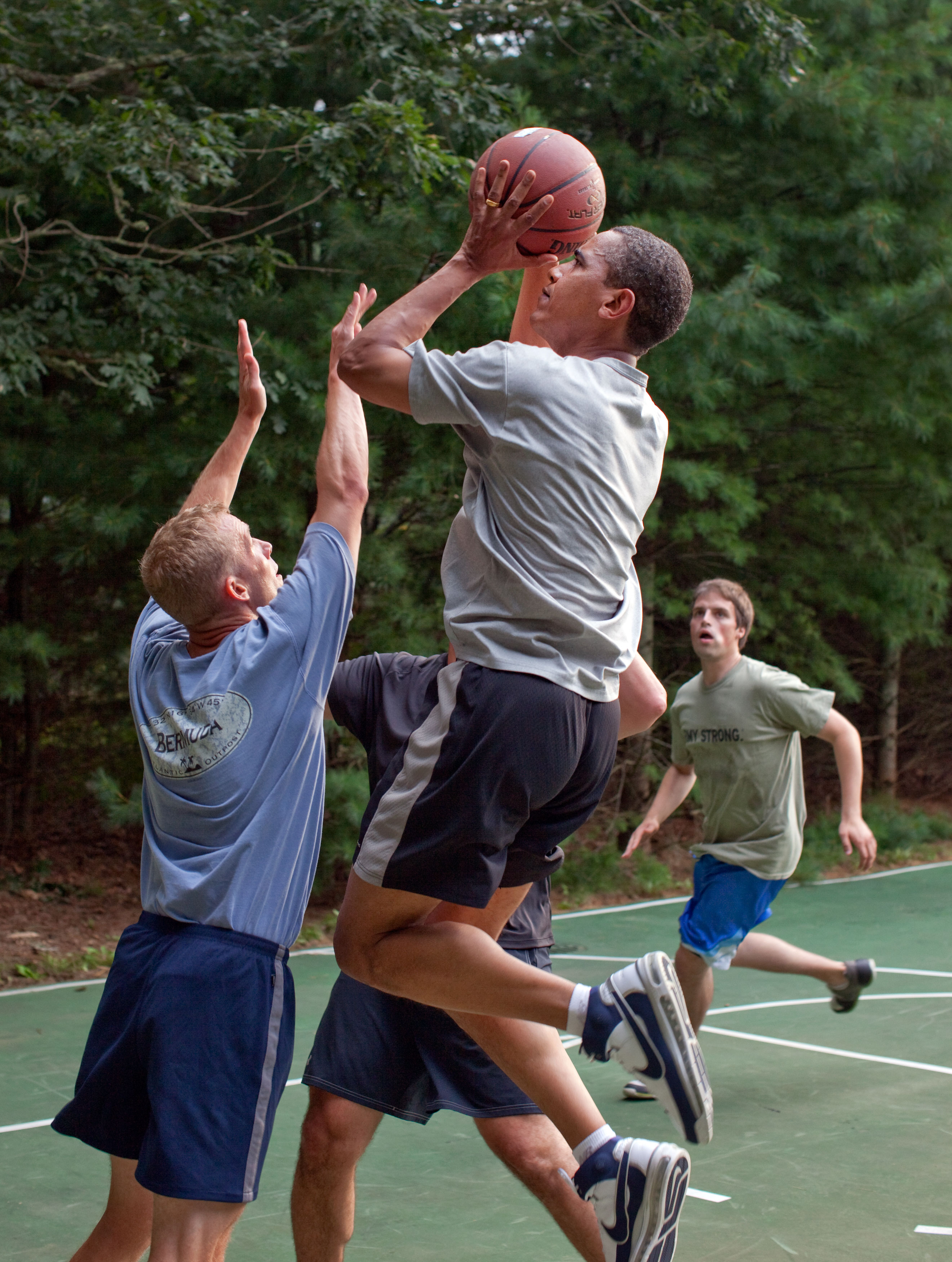 Obama playing basketball